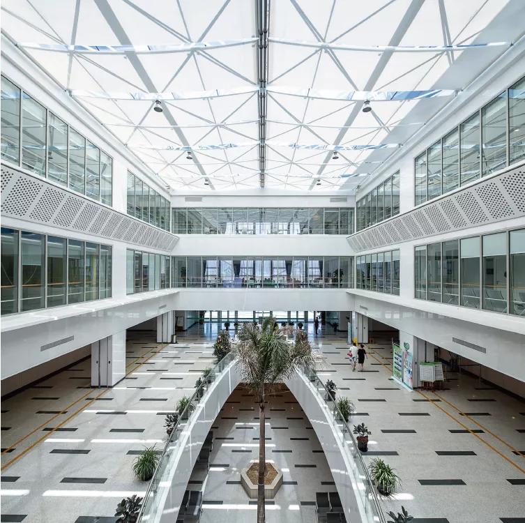 引领现代医院设计理念——台州恩泽医疗中心：会呼吸的医院