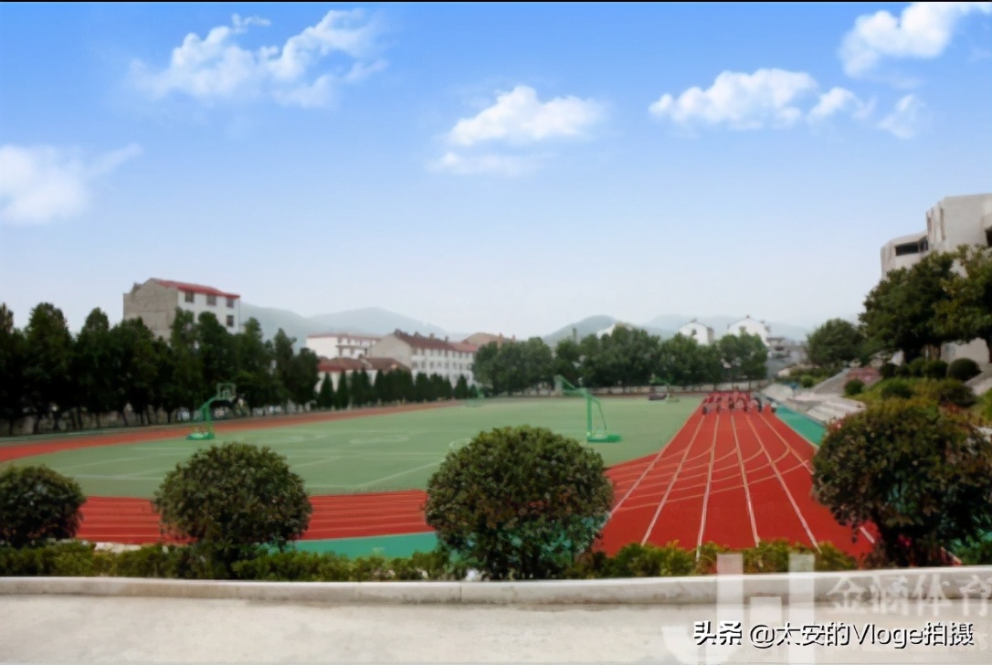 回忆十年前的感受，你会有怎样的心情呢