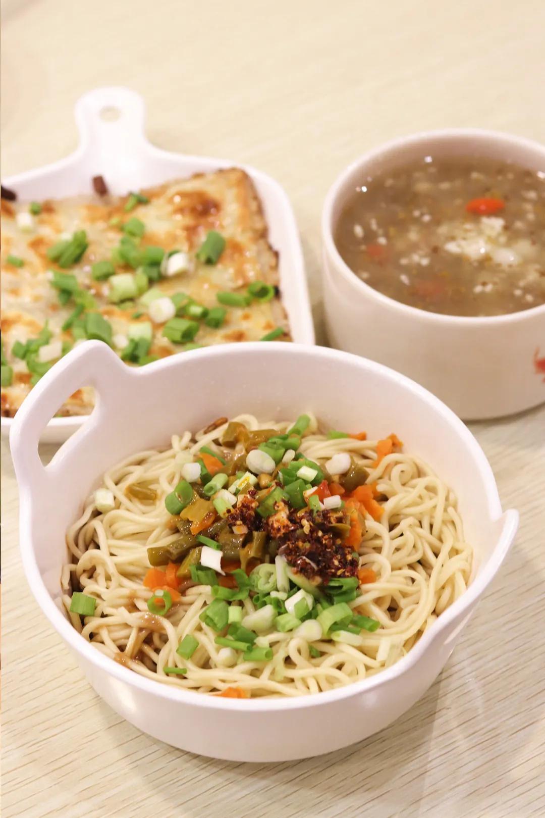 太原地铁2号线周边美食,太原附近人气最旺的美食街