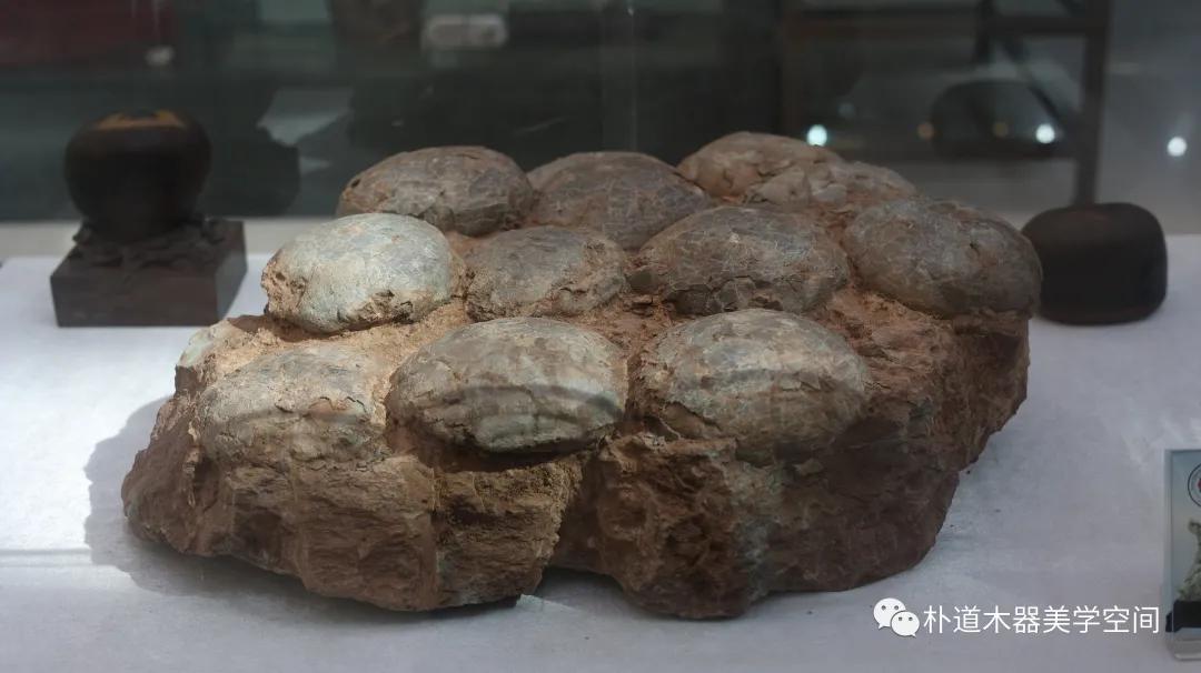 石小乾坤大,石小乾坤大天然灵气多出处