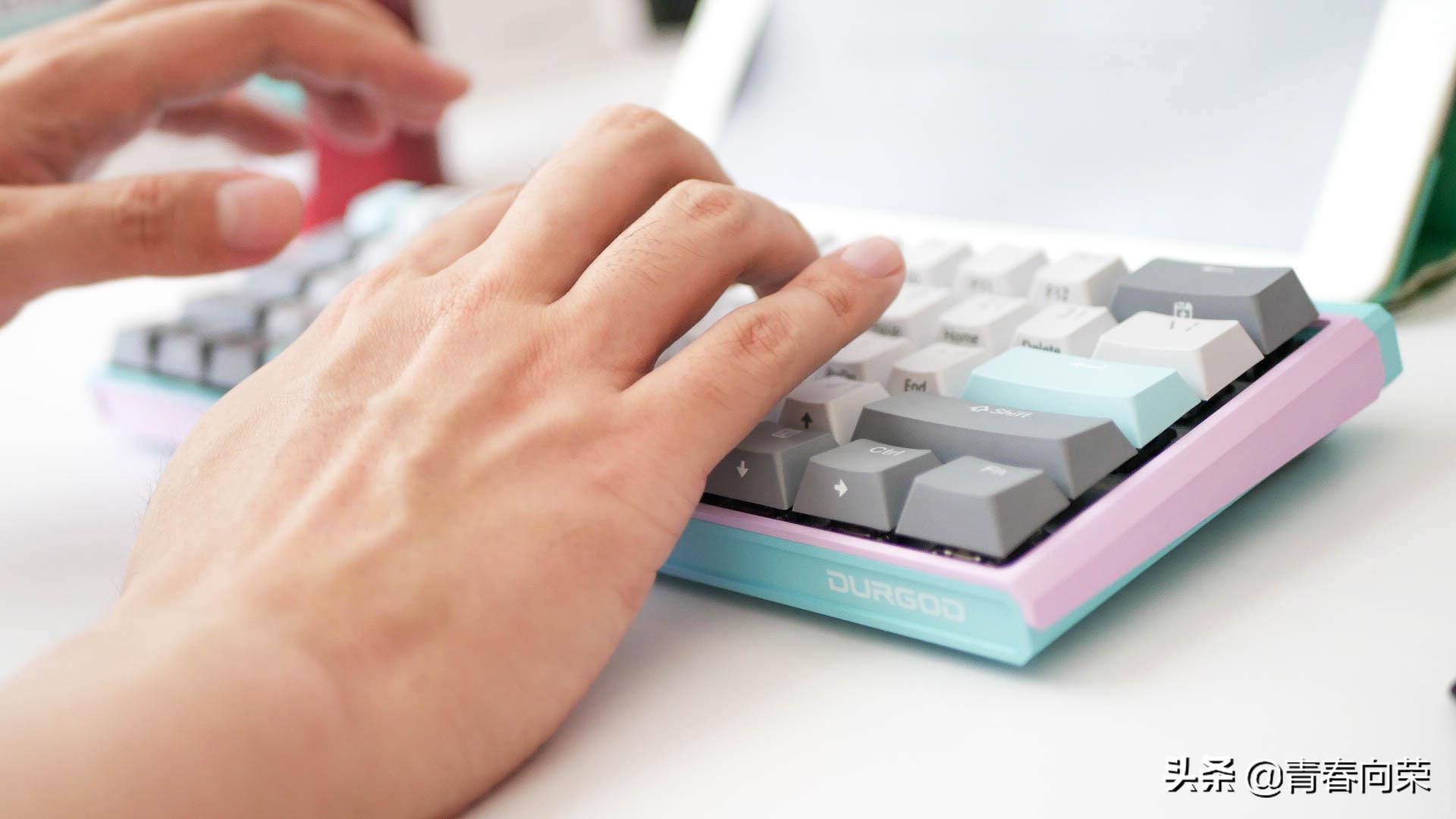 杜伽k310机械键盘简单上手,杜伽k330w无线键盘