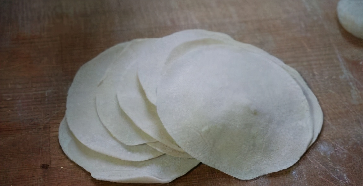 饺子皮的花样的做法孩子早餐,饺子皮馄饨皮做什么早餐好吃