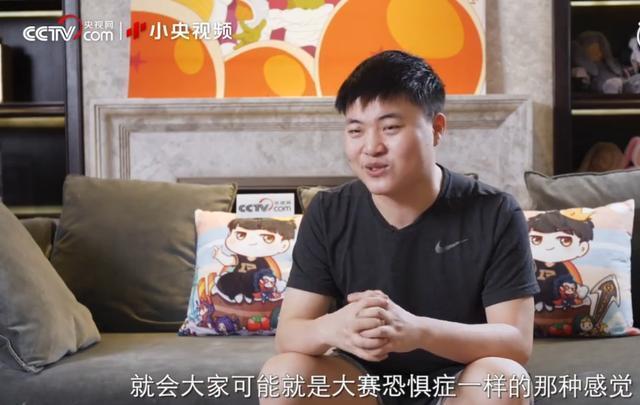 英雄联盟uzi重新回赛场,当英雄联盟变成地下城