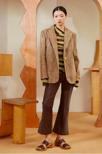 试试这3件保暖还显身材的外套,这几件外套小个子穿更好看