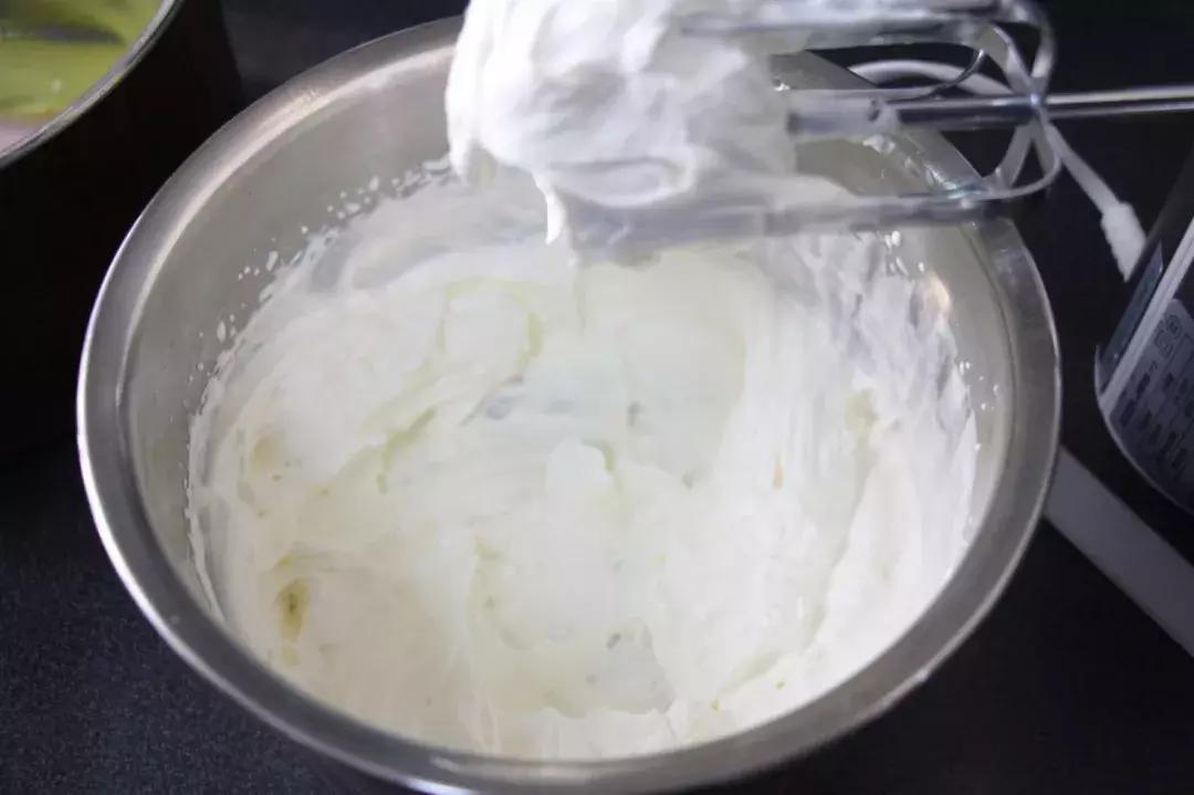 风靡全球的冰淇淋三明治,马卡龙冰淇淋三明治草莓蛋糕