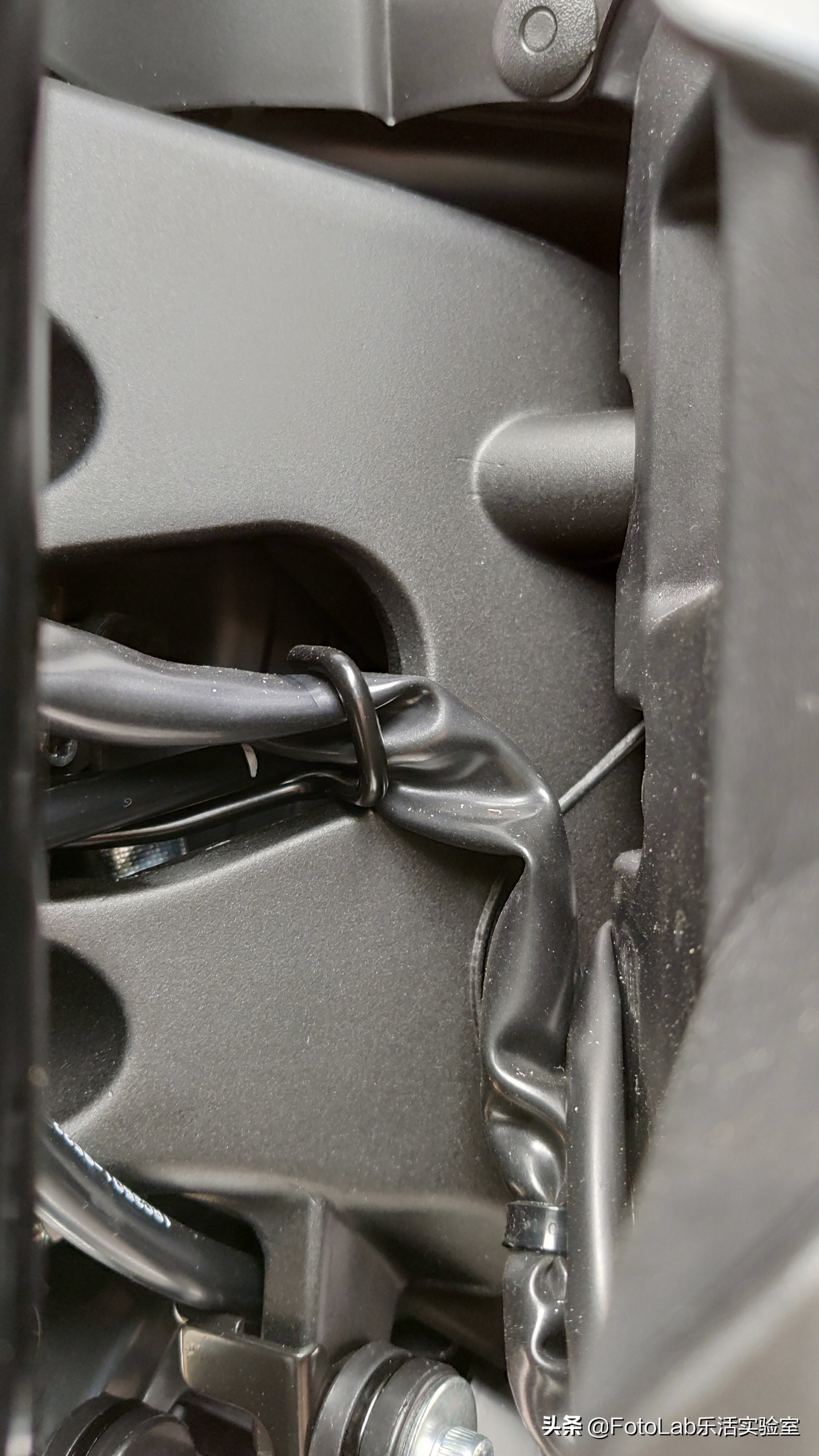 雅马哈扭力大师mt09新版,无马力限制雅马哈mt09极速测试