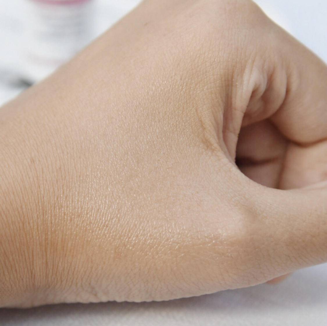 收毛孔有效的果酸产品,可以收缩毛孔的低浓度果酸