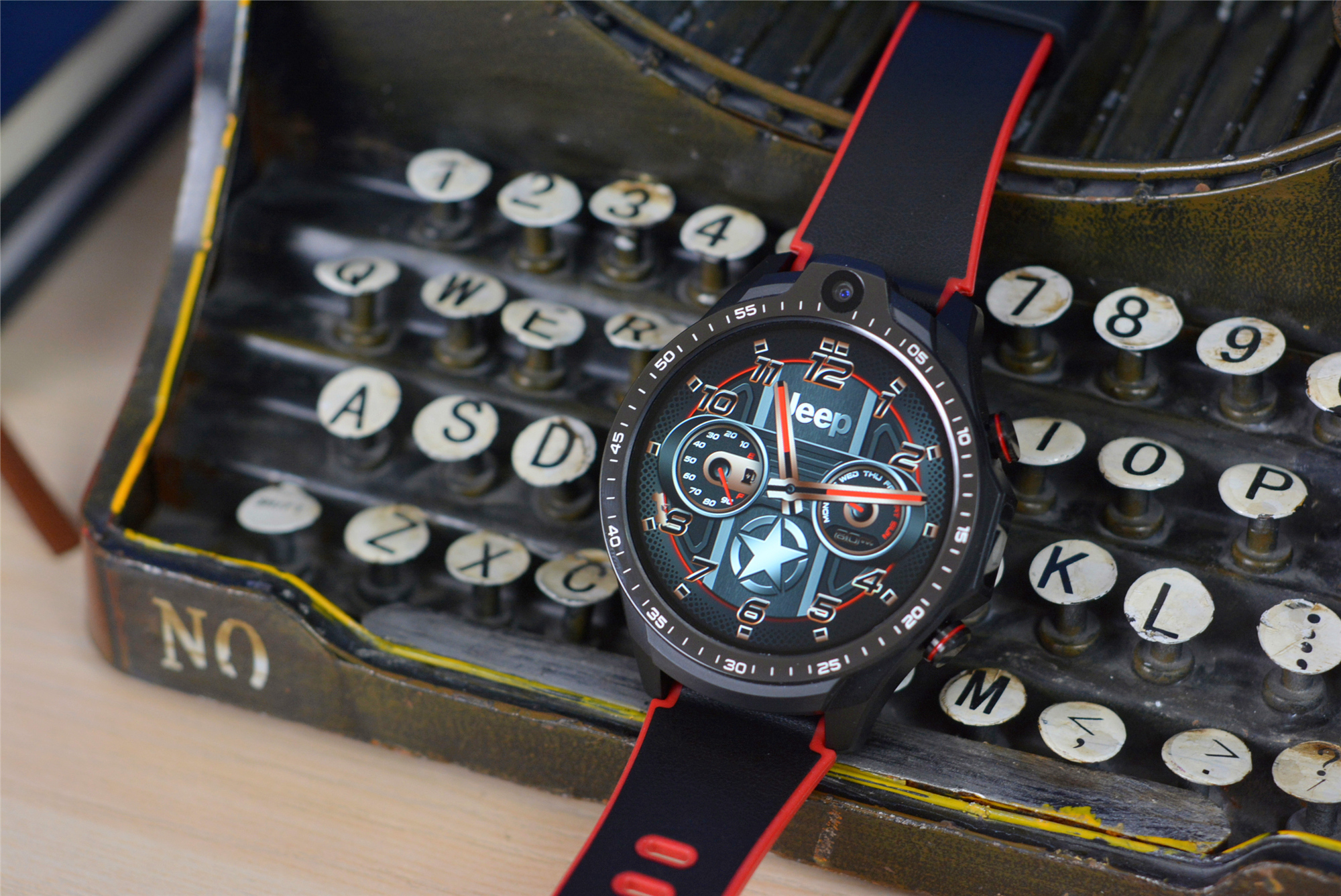 可以打游戏刷手机的智能手表,安卓能打电话的智能手表