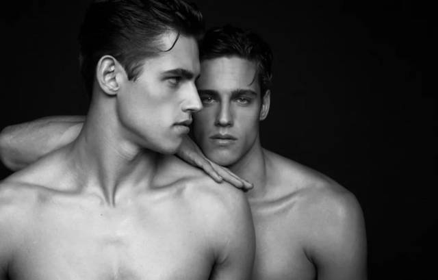 CtrlC+CtrlV=鲜肉值翻倍!双胞胎帅哥总是能带来双倍的快乐