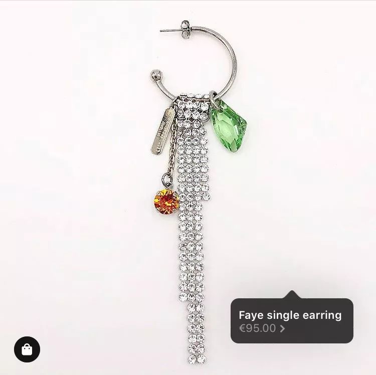 比起Ambush处了什么“对象”,我更关心这些小众配饰何时上新!