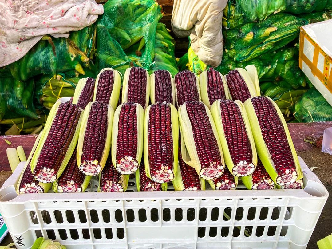 不错挺便宜的早市,附近比较旺的早市