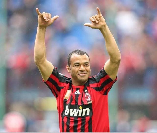 ac米兰2010到2014赛季欧冠成绩,2010-2011欧冠ac米兰对皇马