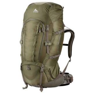 户外登山装备在什么实体店买,冬季户外登山徒步装备推荐