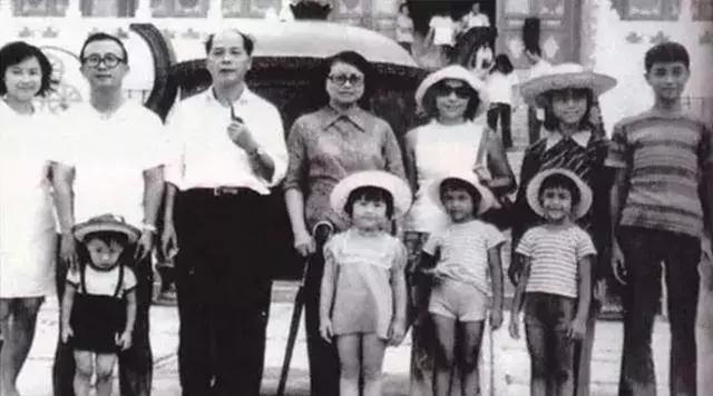 张国荣毕业于英国哪所大学,张国荣留学英国利兹