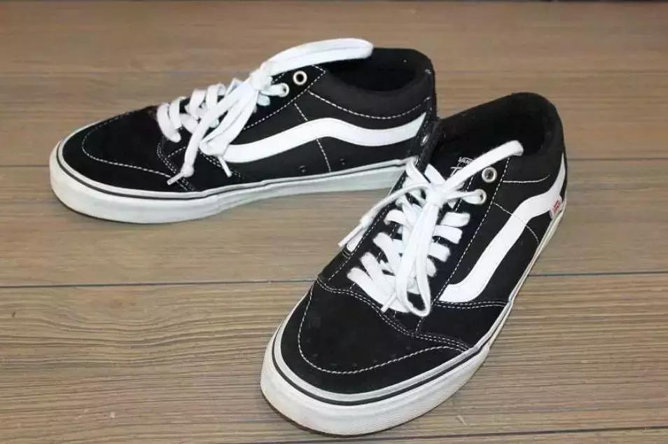 最经典的四双板鞋,有没有推荐适合夏天穿的板鞋