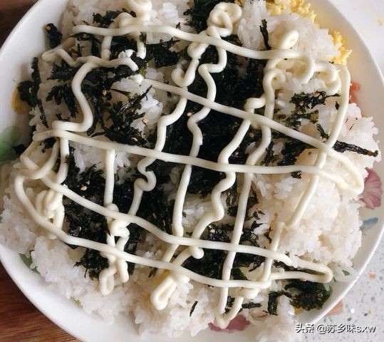 五分钟早餐菜谱饭团,早餐做法大全简单小饭团适合学生