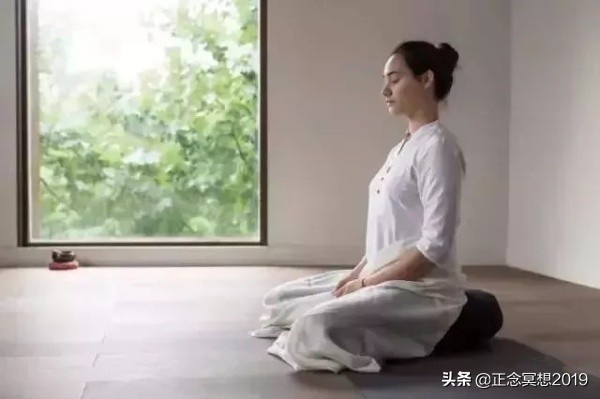 瑜伽冥想的六种坐姿简介，快来看看你了解哪几种？