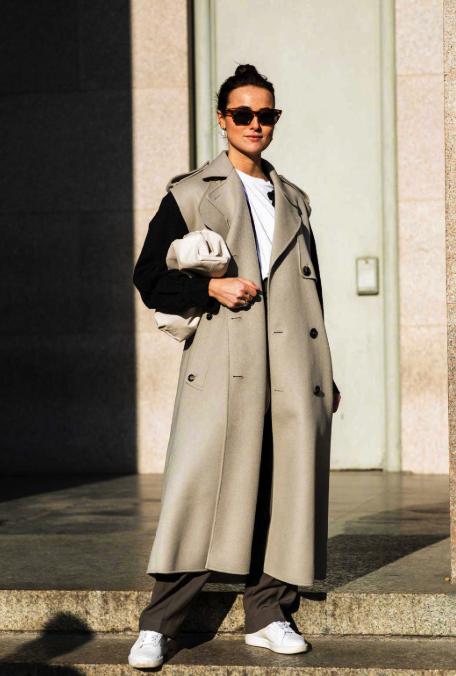 今年的ITBAG，BOTTEGAVENETA的THEPOUCH手拿包必须拥有姓名！