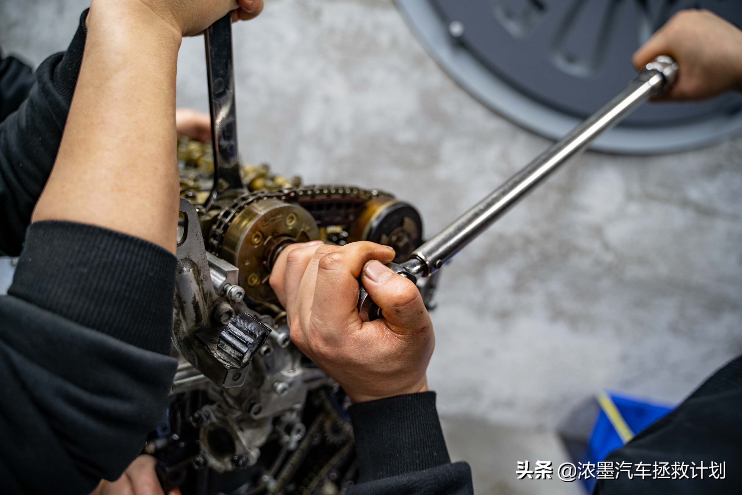 大众辉腾vr6,德系老款大众辉腾