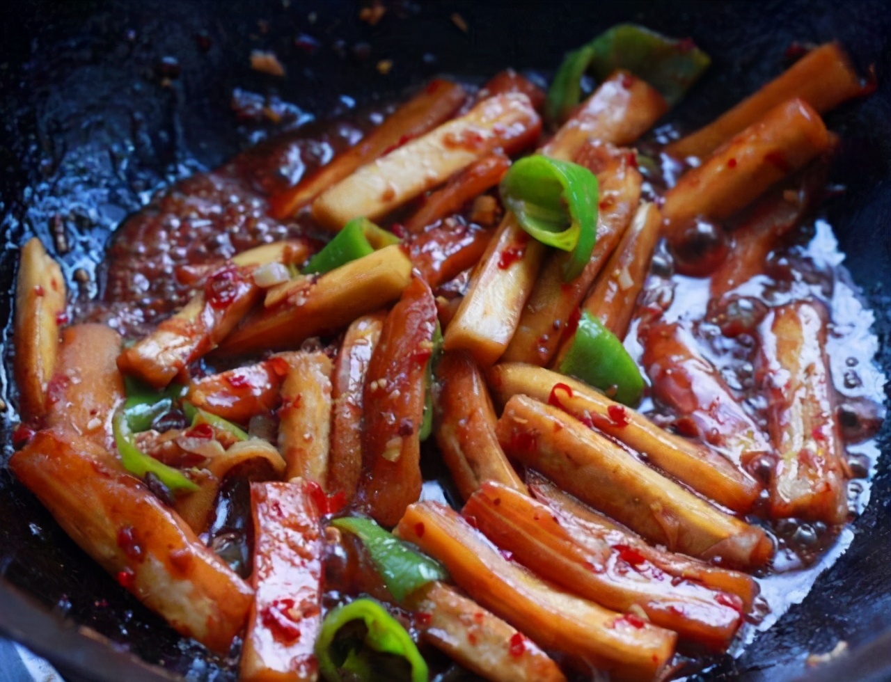 茄子怎么煮得很软烂,茄子煮烂的家常做法简单好吃