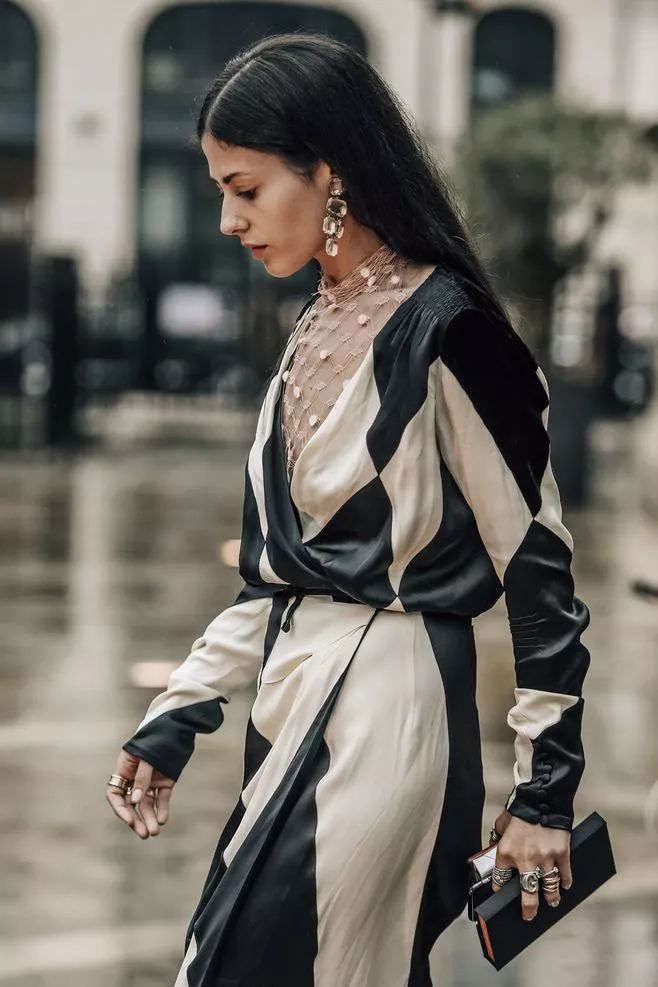 日抛脸好看吗,日抛脸是什么样的