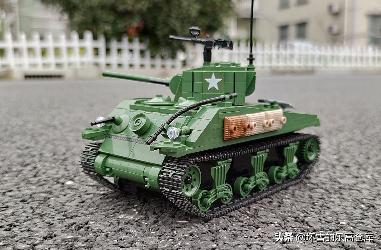 m2谢尔曼坦克,全冠积木谢尔曼坦克测评