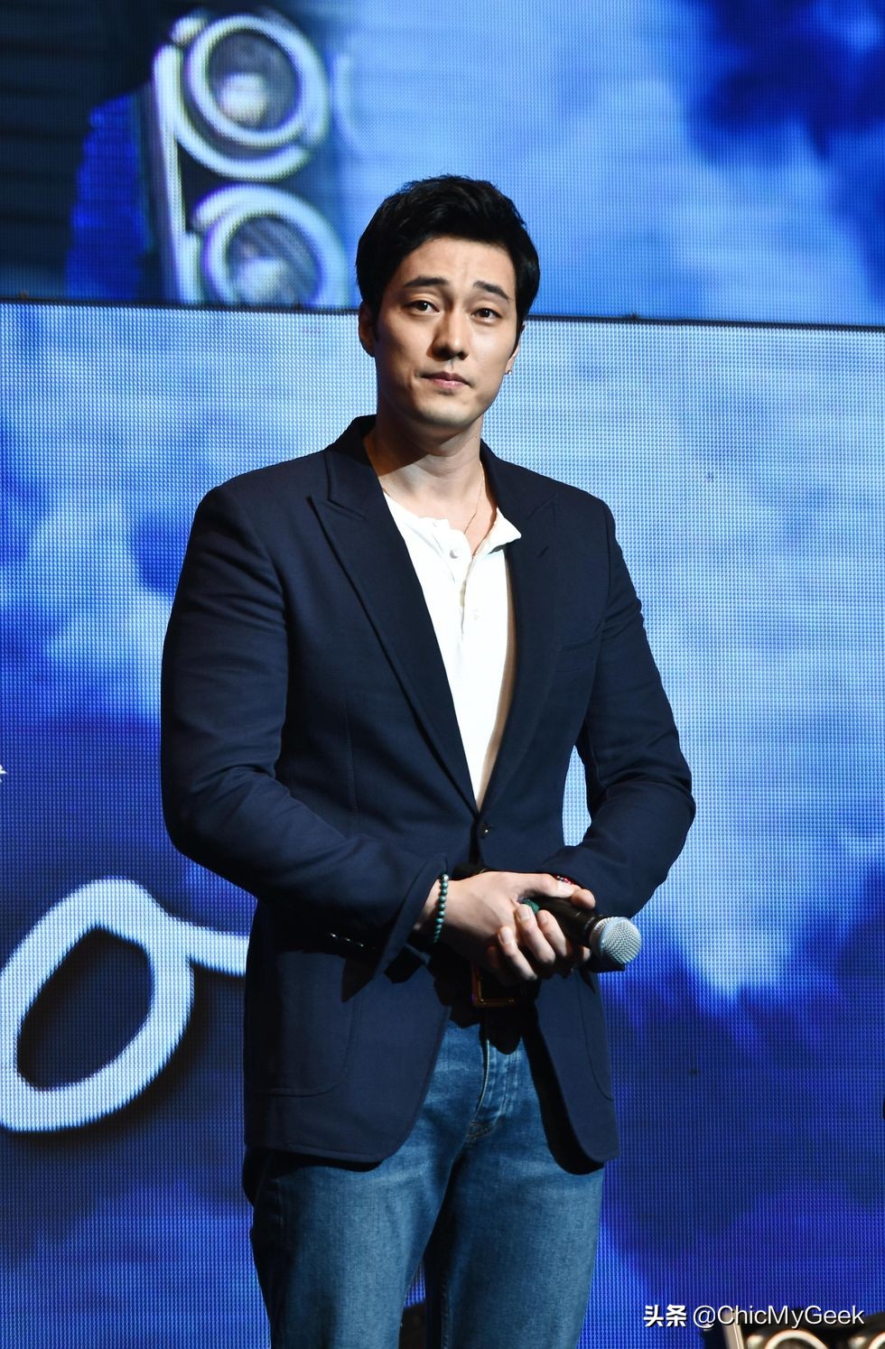 韩国好看的西装男星有哪些,韩国男明星穿西装有多帅