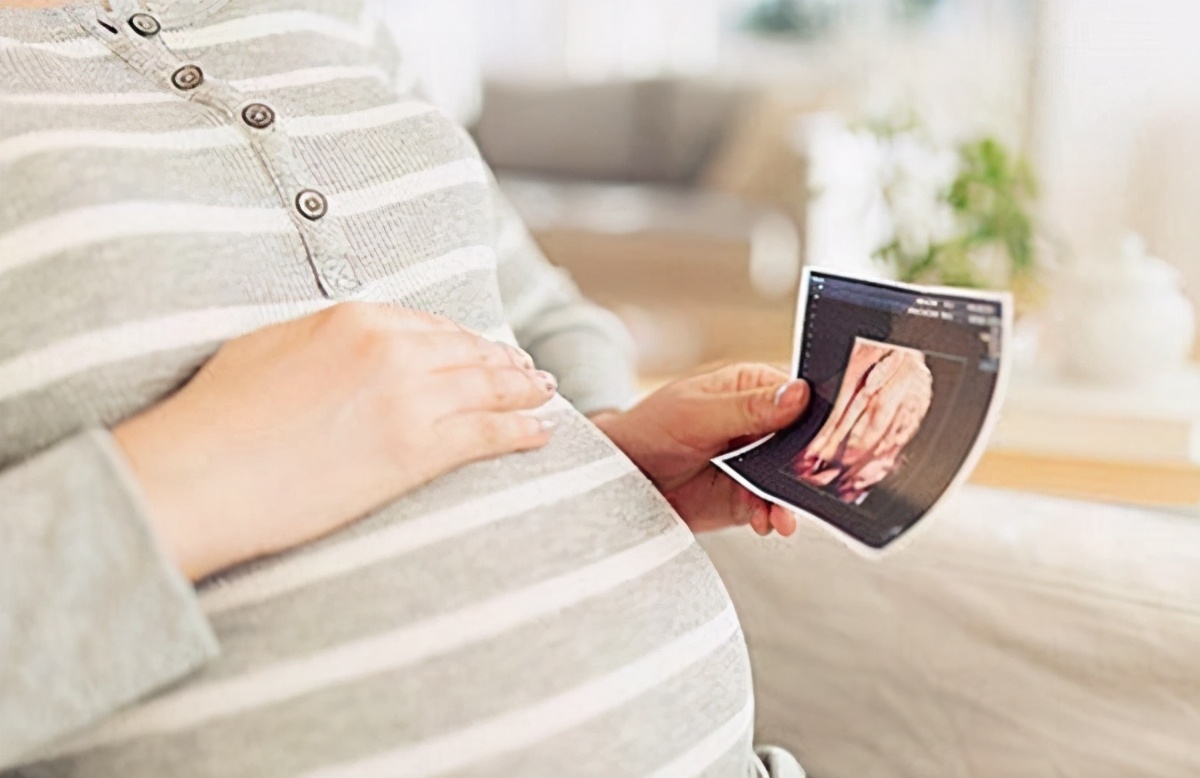 孕妇吃叶酸过多对胎儿有什么好处,怀孕了补充叶酸需要多吃哪些食物