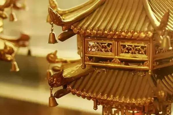 世界上现存最大最完整的木质宫殿,最豪华的宫殿是什么朝代