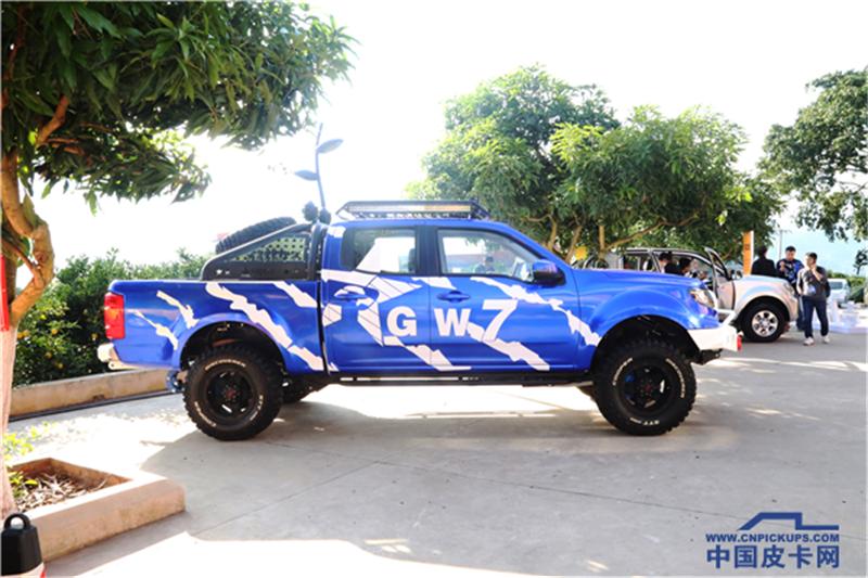 国产皮卡越野改装,国产吉奥皮卡改装霸气图