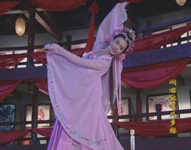 三寸金莲缠足的原因,如何看待三寸金莲里的缠足