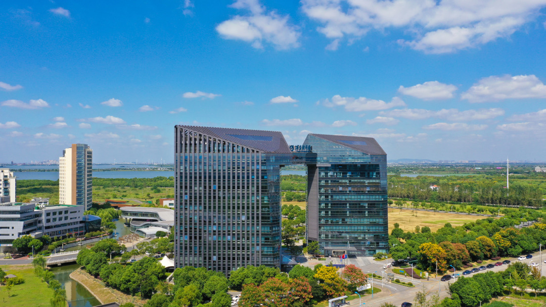 浦软色彩｜园区里的“科技蓝”