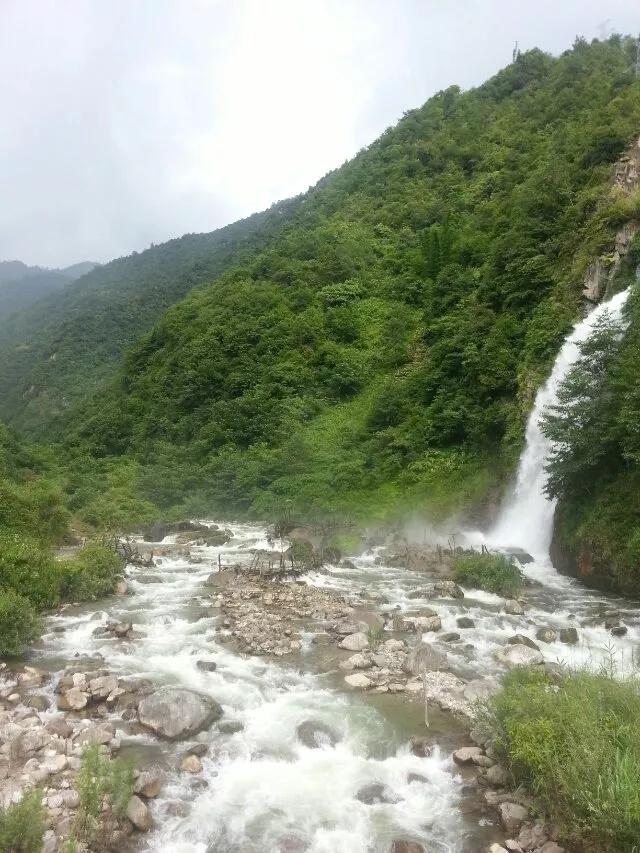 贡山到福贡几个小时,福贡到贡山有班车吗