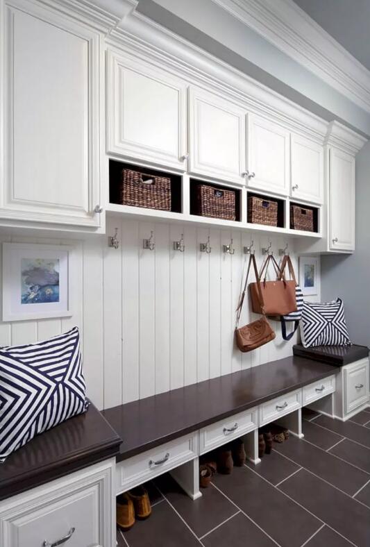 入户门厅造型设计,入户只能做一扇门的鞋柜怎么设计