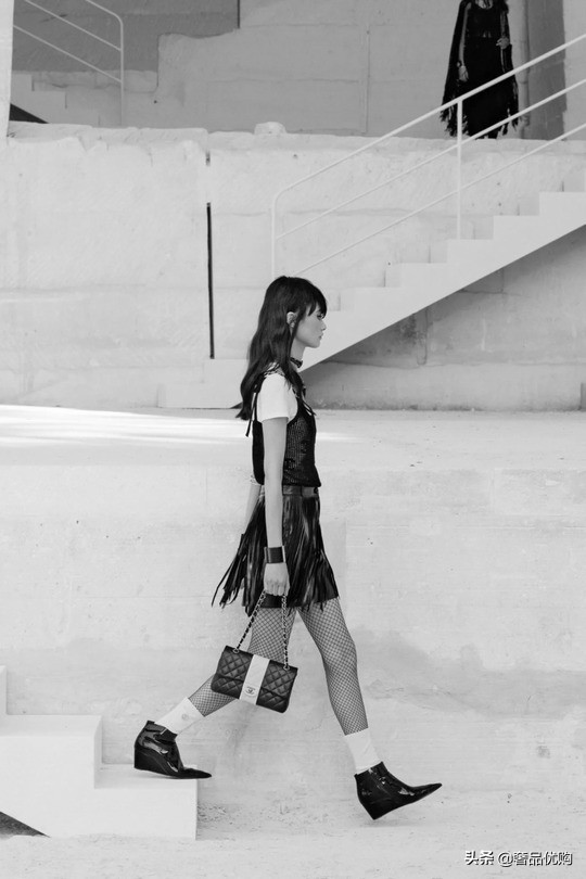 chanel包2018朋克,chanel2018秋冬手风琴单肩包