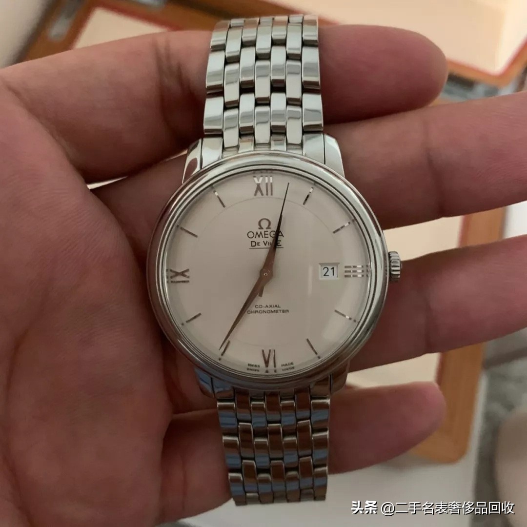 欧米茄碟飞手表什么档次,欧米茄碟飞手表有哪些热门款式