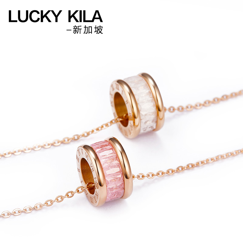 施华洛世奇和铂金项链哪个好,施华洛世奇好还是周大生好