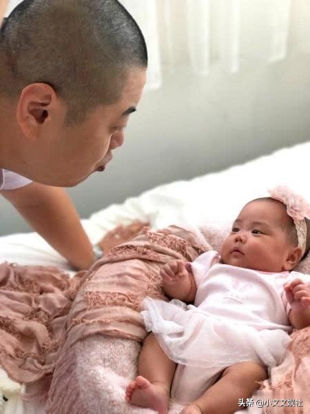 他最穷时全身只有9块钱，曾自曝女儿早产脑出血，如今终否极泰来