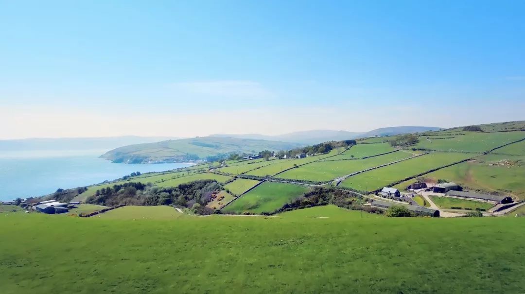 90后父母是如何带孩子的,90后父母带娃方式