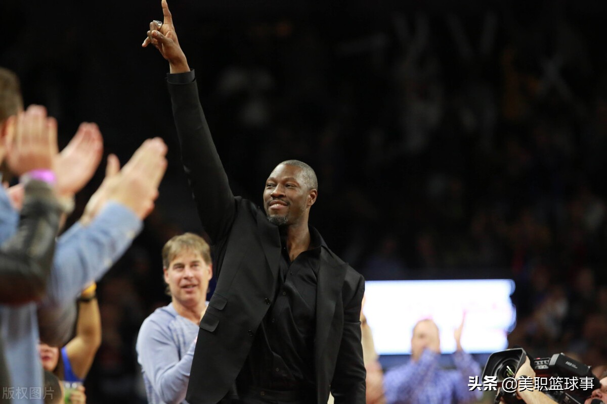 nba第一位名人堂,nba第一个已故球员入选名人堂