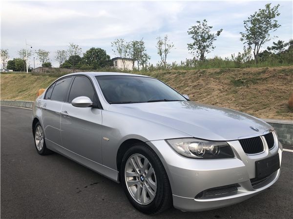 2009宝马320i车况,老款宝马320i二手车