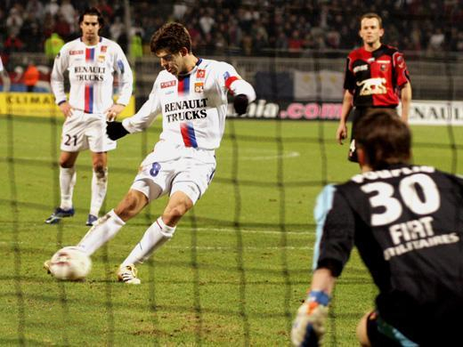 齐达内十大经典射门,球星过人绝招齐达内