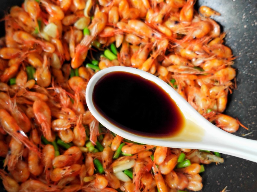 香酥小河虾老少皆宜的补钙佳品,传说中的香酥小河虾既补钙又美味