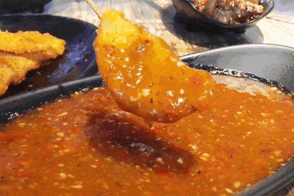 摆摊卖炸串怎样才能脱颖而出,炸串摆摊创业的真实经历