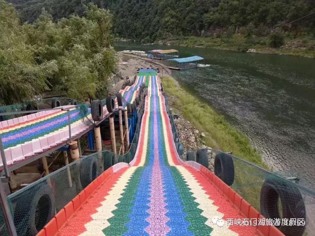 免高速费的景区,一月一日免过路费的景区