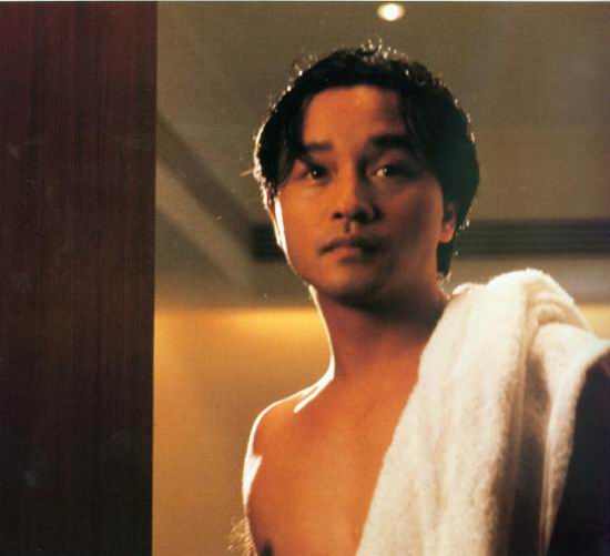 张国荣十七周年纪念完整版,张国荣17年经典回忆