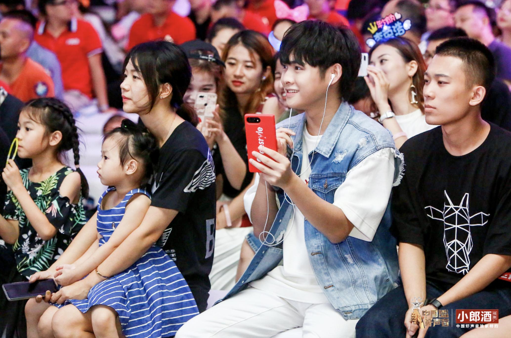 借力好声音助攻餐饮市场隐藏小郎酒怎样的C端布局