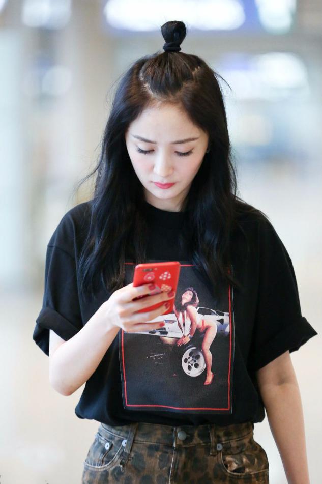 显脸小的半扎披肩发型,大脸女生适合扎怎样的半披发