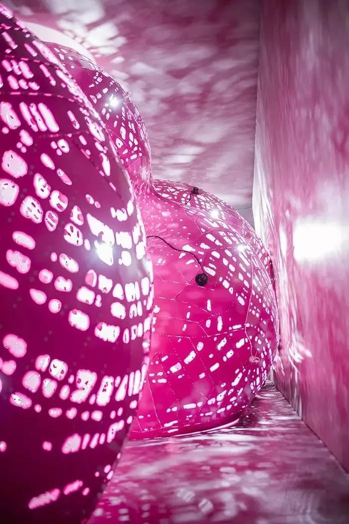 粉色除了“招揽桃花”，它们还是艺术