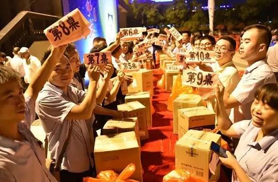 订单爆满！国庆假期，集美杏南路这家企业博饼、加班两不误